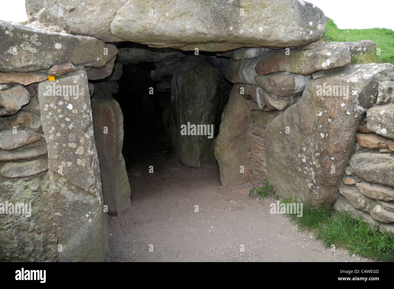 Entrance to the West Kennet Long Barrow, Neolithic chambered tombs, part of Avebury World Heritage Site, Wiltshire, UK. Stock Photo