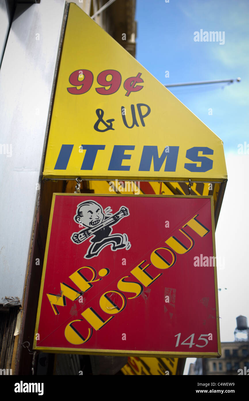 https://c8.alamy.com/comp/C4WEW9/signs-for-the-mr-closeout-store-a-99-cent-and-up-store-C4WEW9.jpg