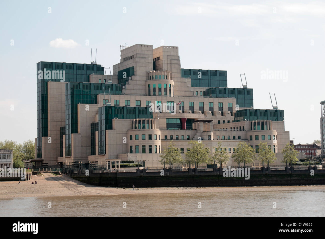 The headquarters of MI6, the British Secret Intelligence Service, Vauxhall, London, UK. Stock Photo