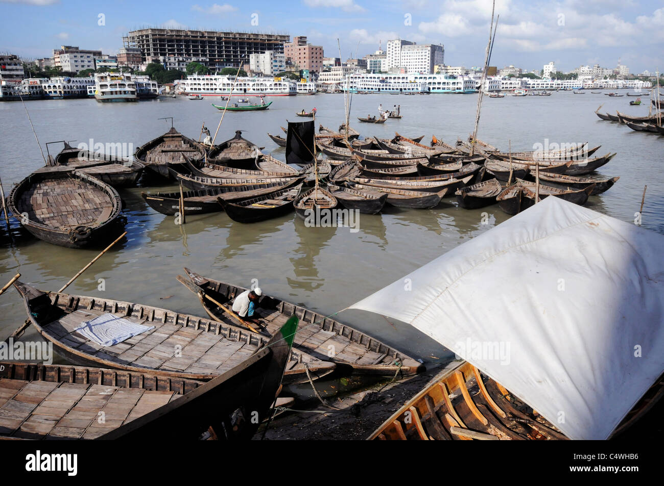 Dhaka panorama hi-res stock photography and images - Alamy