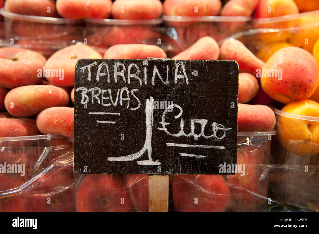 Fresh Fruit and Vegetable shop at 'La Boqueria' market in las Ramblas of Barcelona Stock Photo
