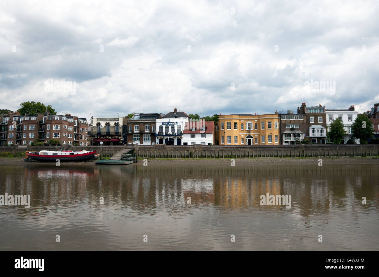 Building hammersmith river thames hires stock photography and images