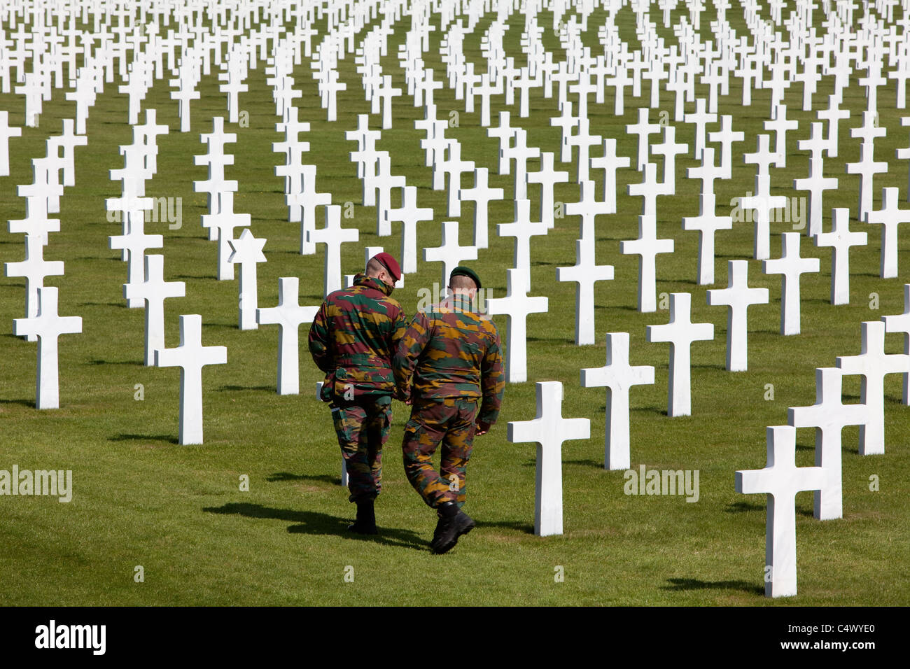 henri chapelle american cemetery belgium