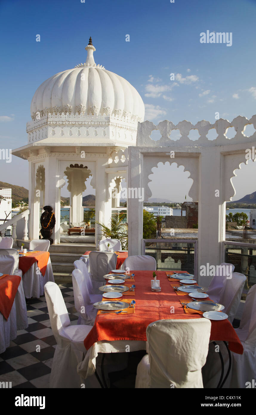 Rooftop restaurant at Udai Kothi Hotel, Udaipur, Rajasthan, India Stock Photo