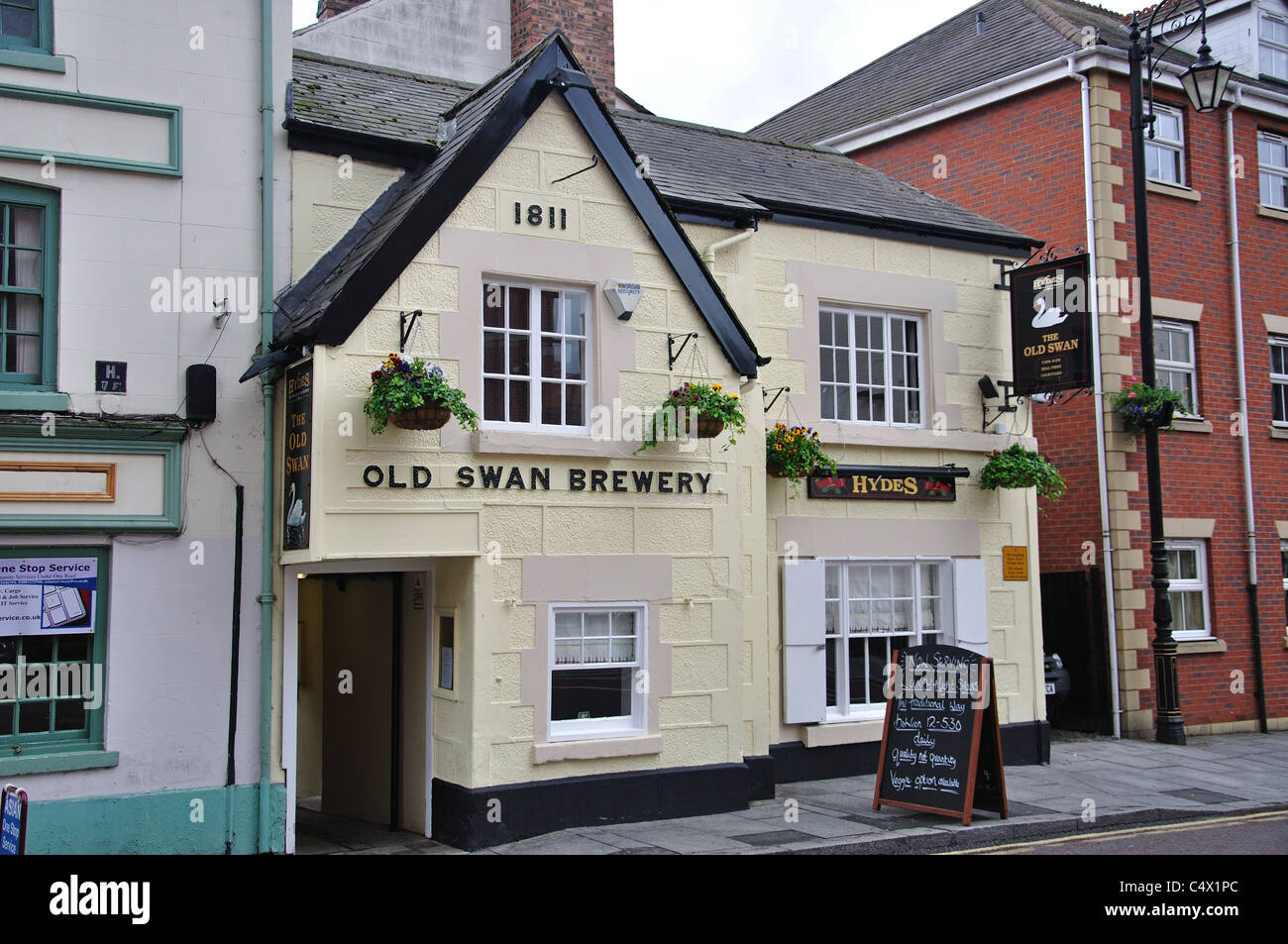 19th century The Old Swan Pub, Abbott Street, Wrexham, Wrexham County Borough, Wales, United Kingdom Stock Photo