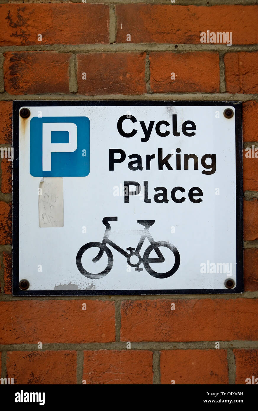 Cycle parking sign signs hi-res stock photography and images - Alamy