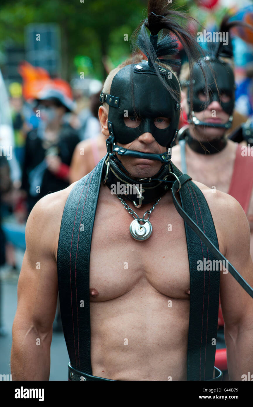 men-in-bondage-gear-at-christopher-street-day-parade-in-berlin-germany-C4XB79.jpg