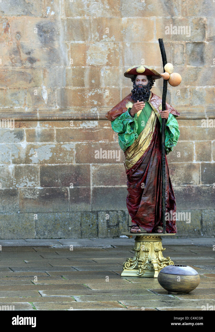 Pilgrim, live sculpture, Santiago de Compostela, Galicia, Spain Stock Photo