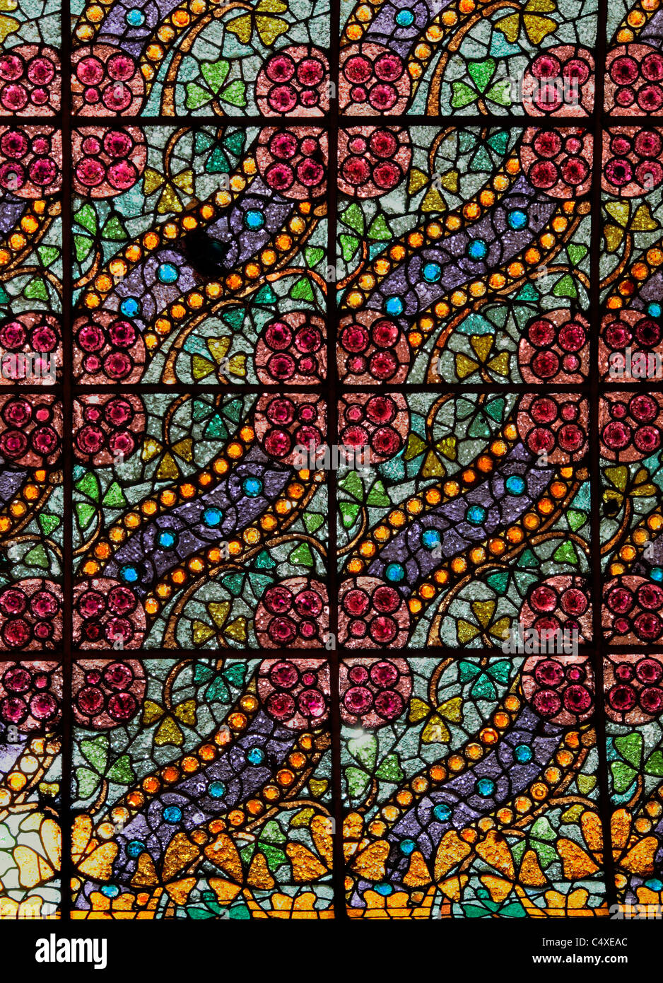 Stained glass ceiling hi-res stock photography and images - Alamy