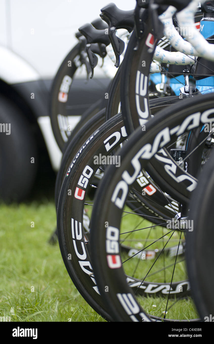 team sky wheels