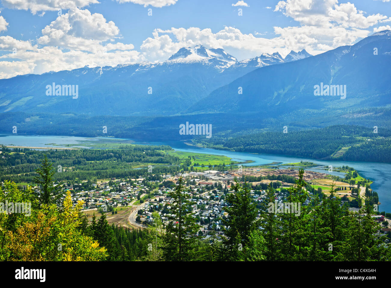 Columbia river revelstoke hires stock photography and images Alamy