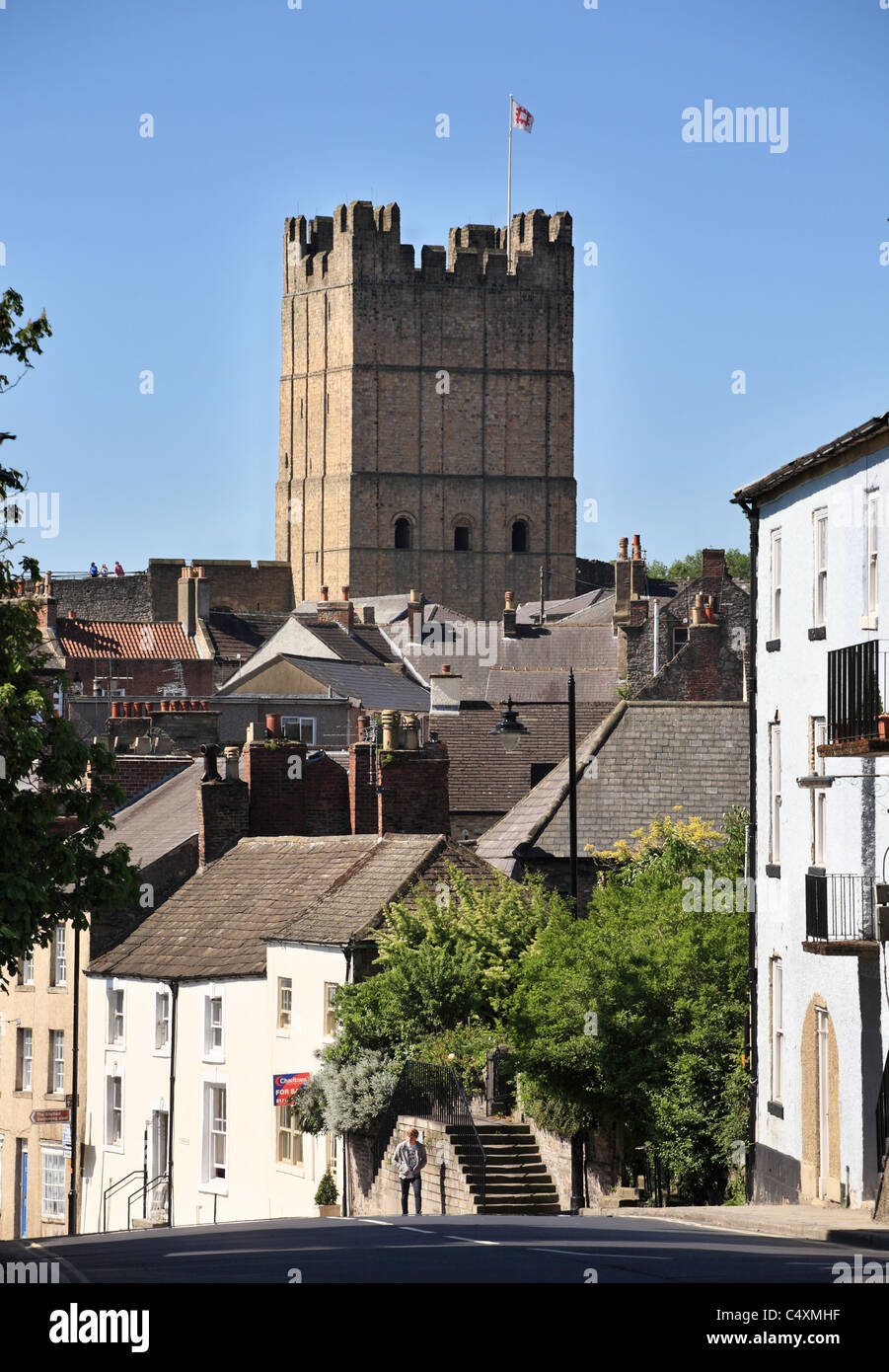 Richmond castle keep towers above houses, North Yorkshire, England, UK Stock Photo