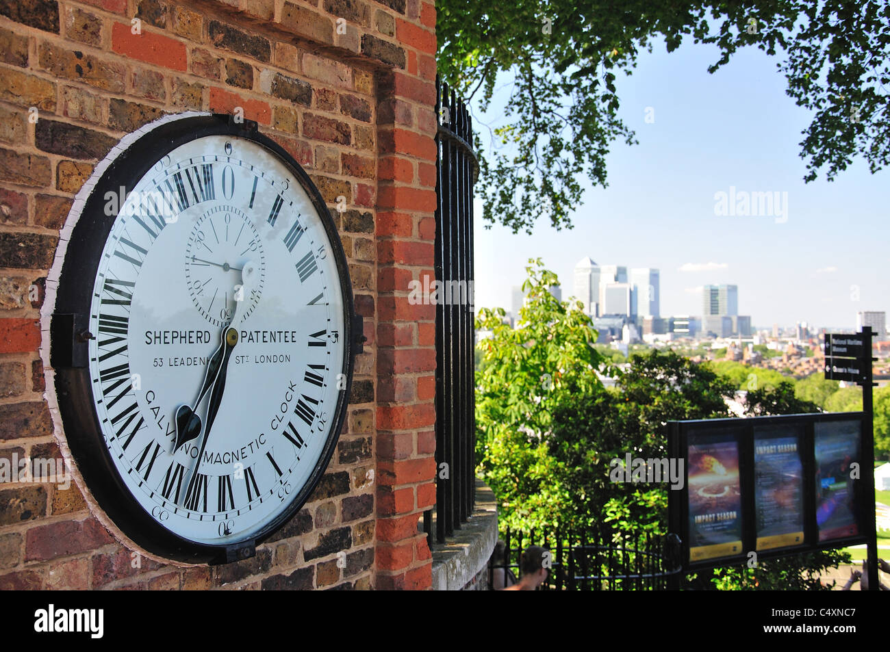 The Shepherd 24 hour Gate Clock, Royal Obesrvatory, Greenwich, Borough of Greenwich, Greater London, England, United Kingdom Stock Photo