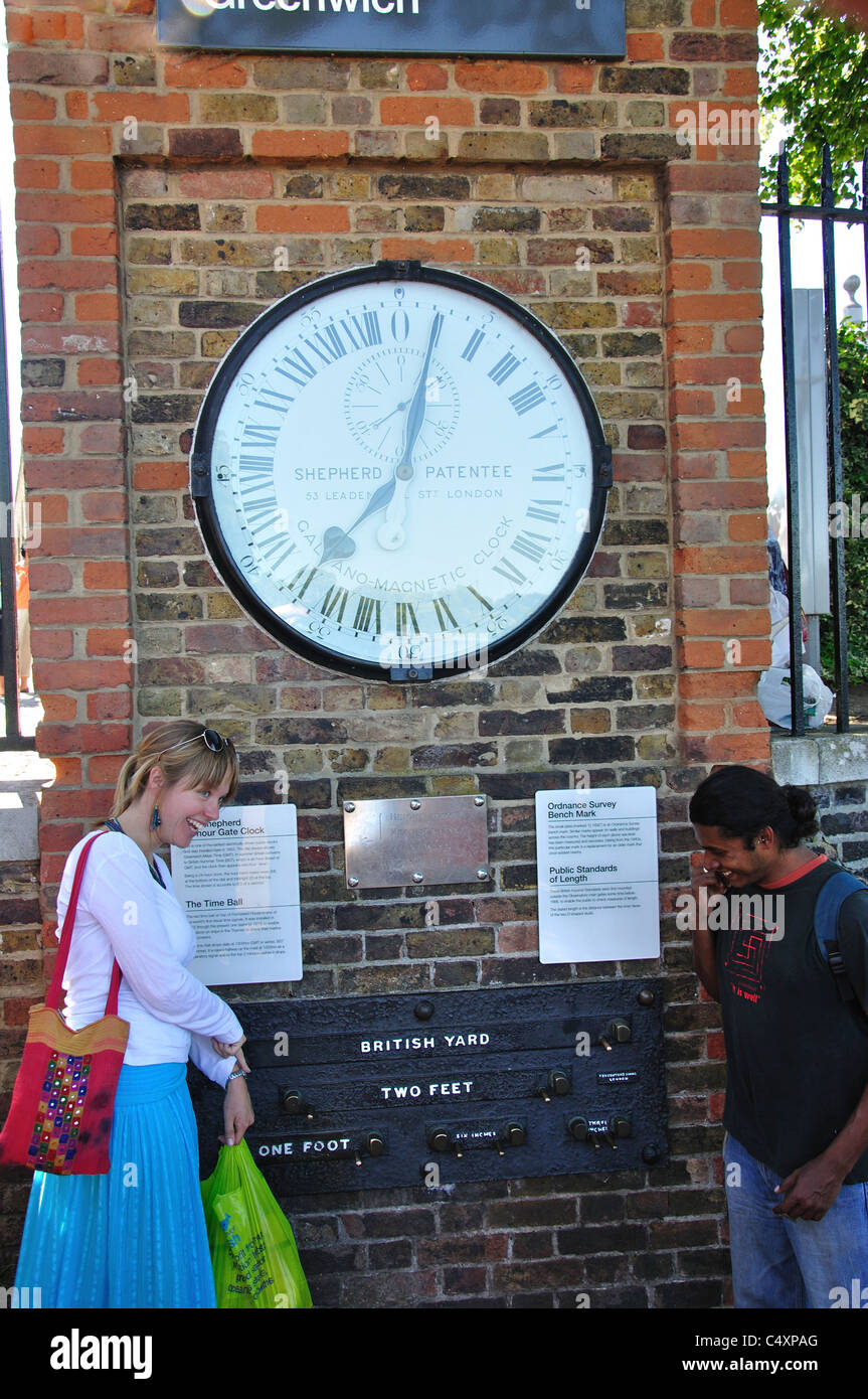 The Shepherd 24 hour Gate Clock, Royal Obesrvatory, Greenwich, London Borough of Greenwich, Greater London, England, United Kingdom Stock Photo