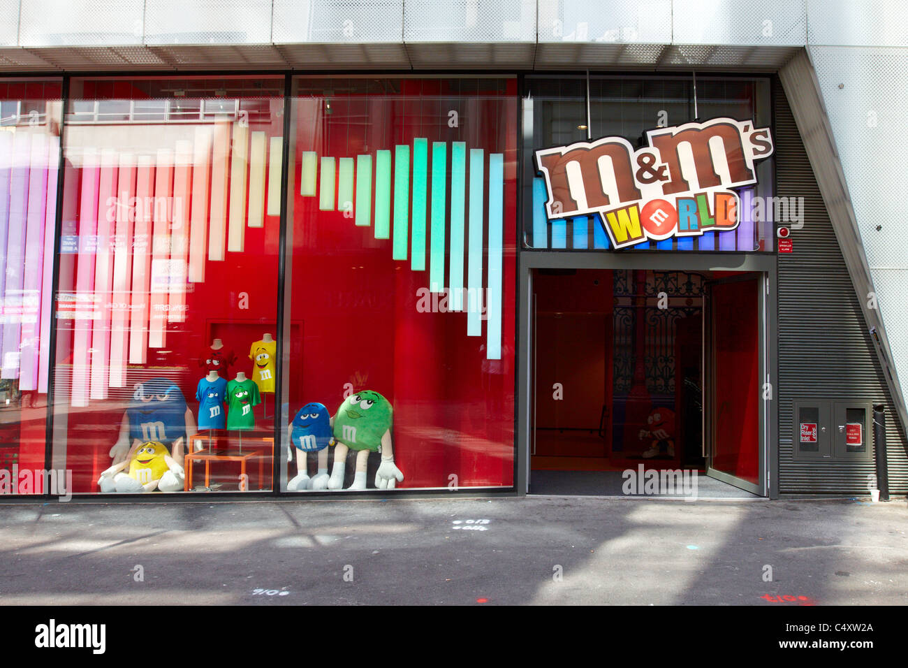 M&ms world hi-res stock photography and images - Page 5 - Alamy
