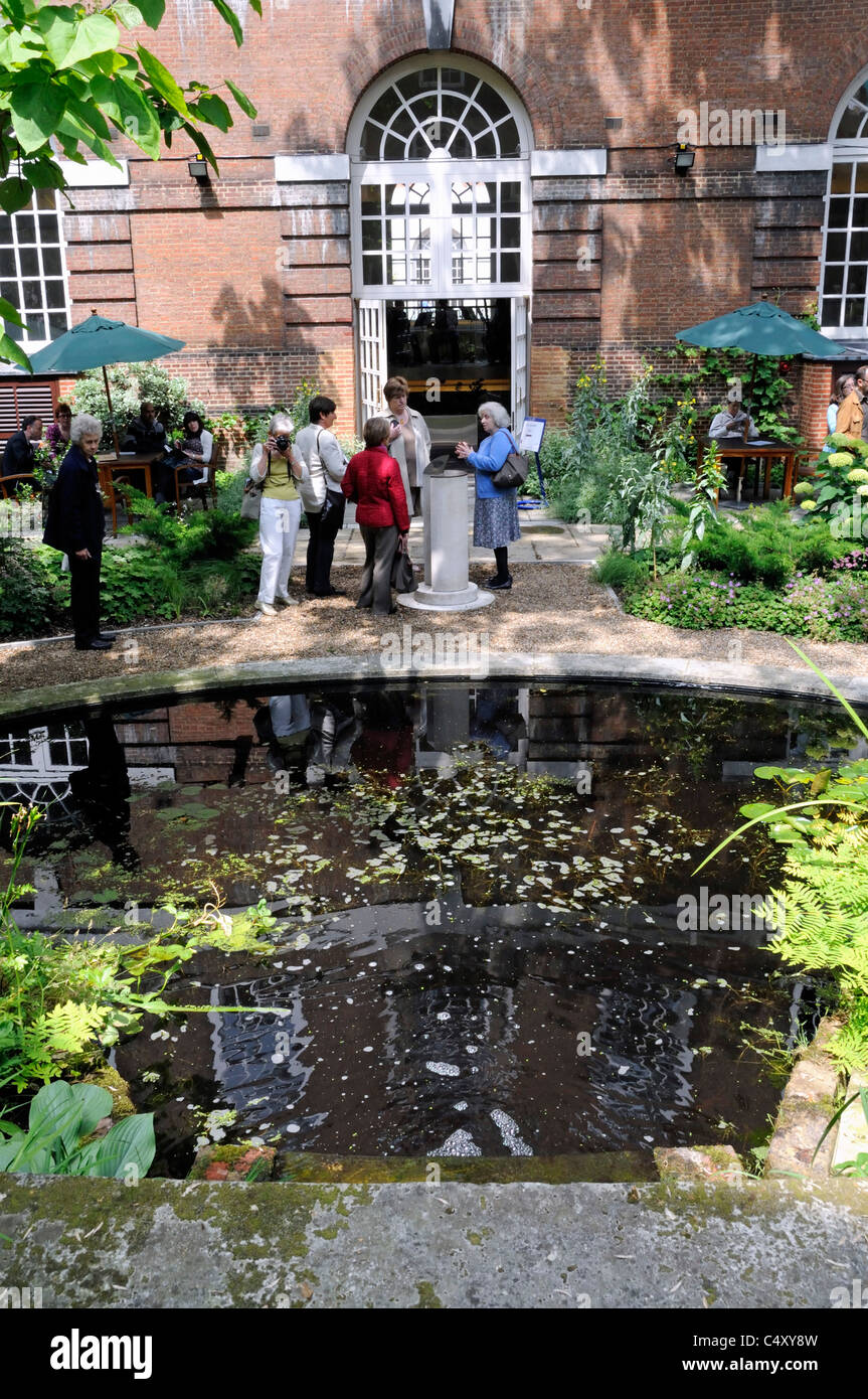 British Medical Association BMA Garden with pond and people, Open Squares and Gardens weekend London England UK Stock Photo