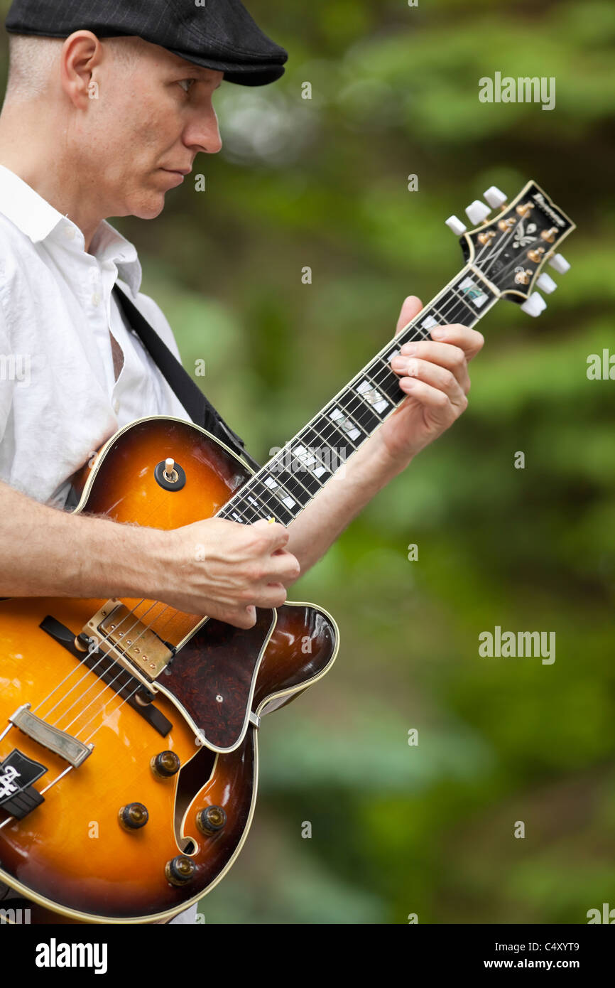 Electric Guitarist Playing High Resolution Stock Photography and Images