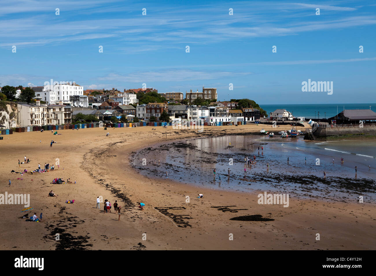 Broadstairs beach hi-res stock photography and images - Alamy