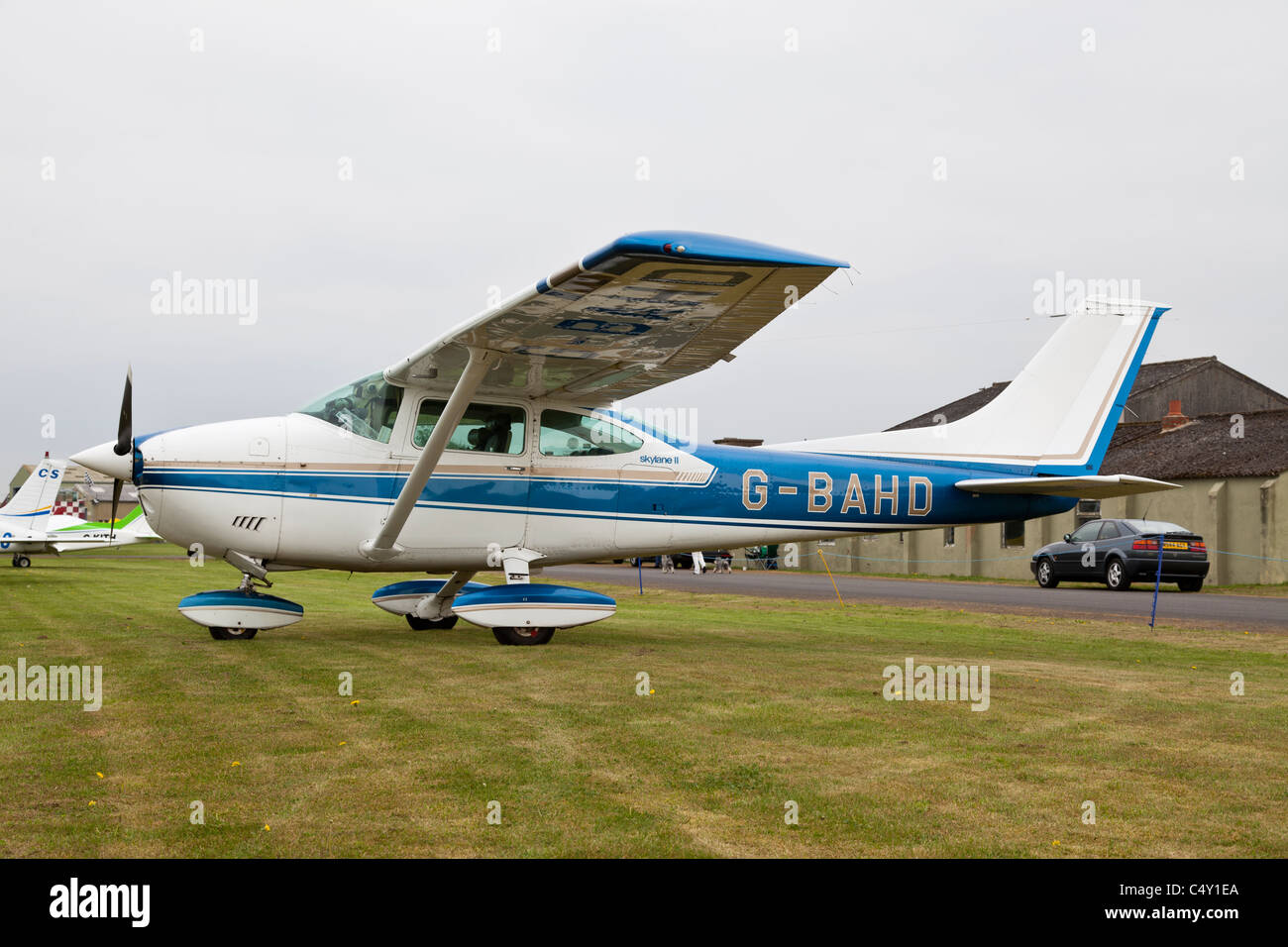 Cessna 182 Skylane, reg. G-BAHD, at Breighton Stock Photo