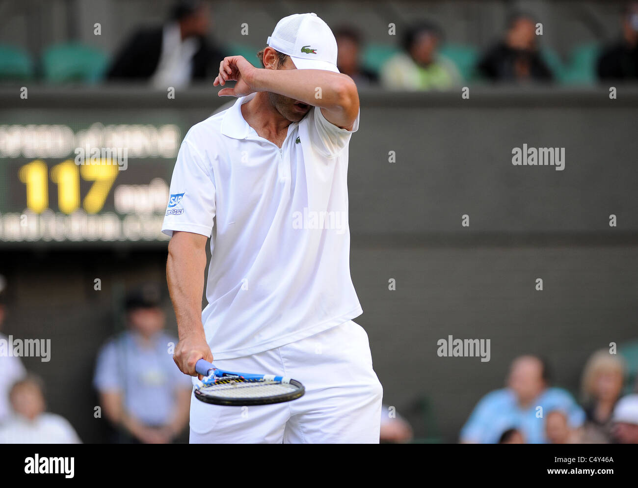 ANDY RODDICK USA WIMBLEDON LAWN TENNIS CLUB WIMBLEDON ENGLAND 22 June ...