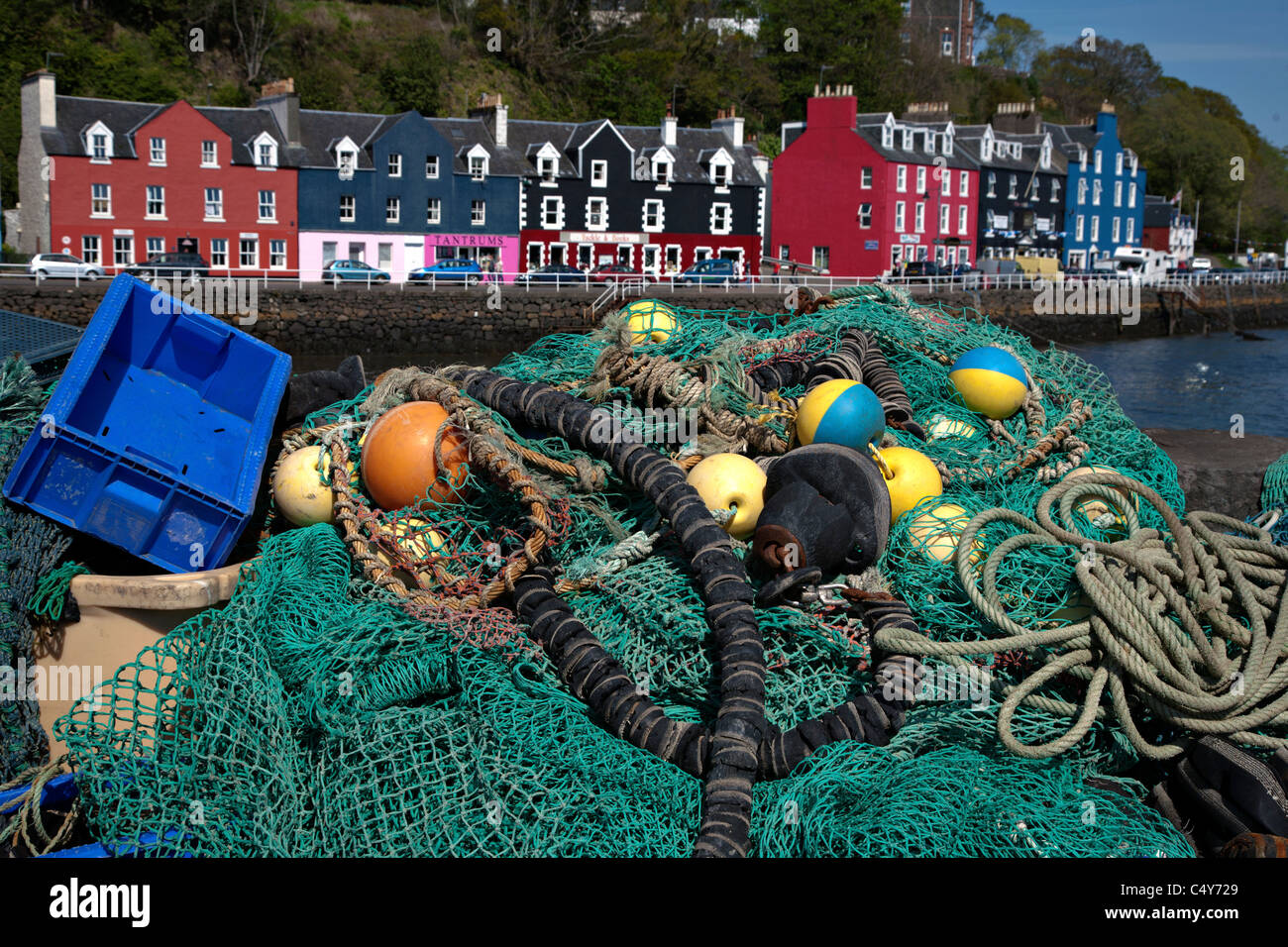 tobermory harbour scotland Stock Photo Alamy