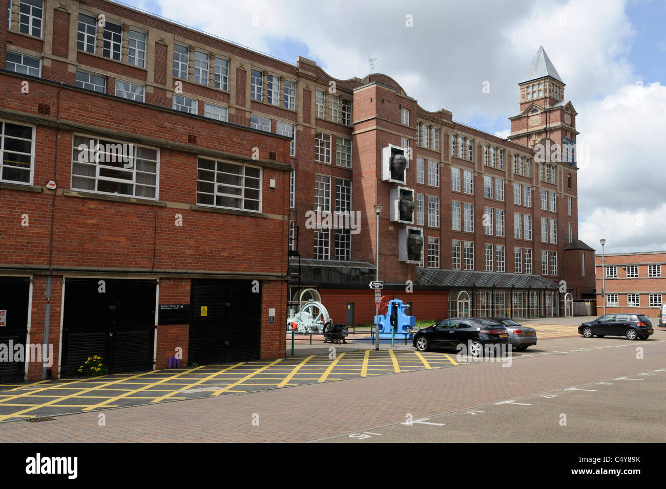 Trencherfield Mill is a cotton spinning mill standing on the Leeds and Liverpool Canal, Wigan, Greater Manchester. Stock Photo