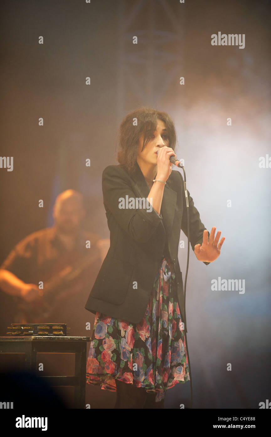 camelia jordana in concert, Paris fete de la musique 2011, Neuilly sur  seine Stock Photo - Alamy