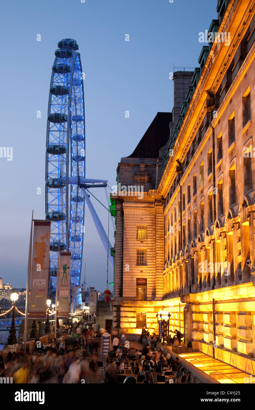 County hall london eye hi-res stock photography and images - Alamy