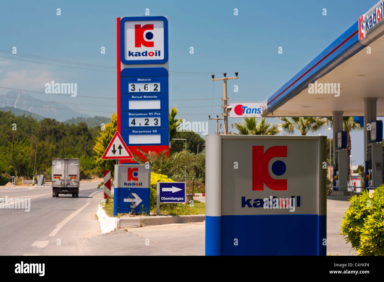 Turkish petrol station Stock Photo Alamy