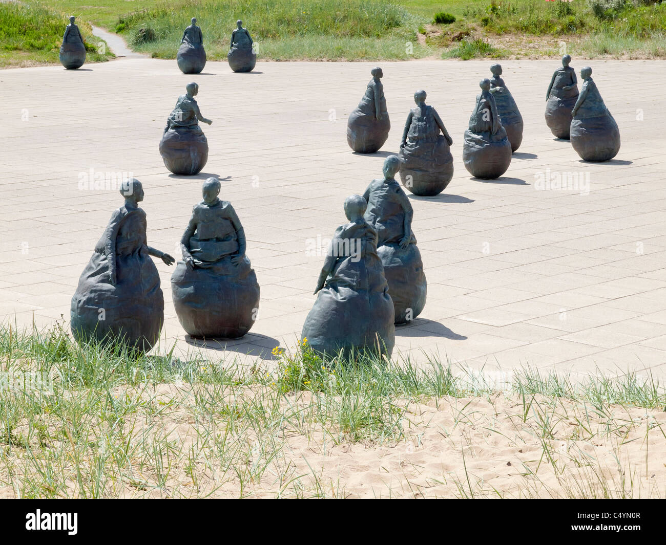 Fourteen of a group of twenty two sculptures called 'Conversation Piece' by Sculptor Juan Muñoz Stock Photo