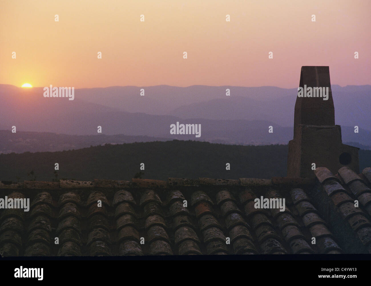 gassin village south of france provence Stock Photo - Alamy