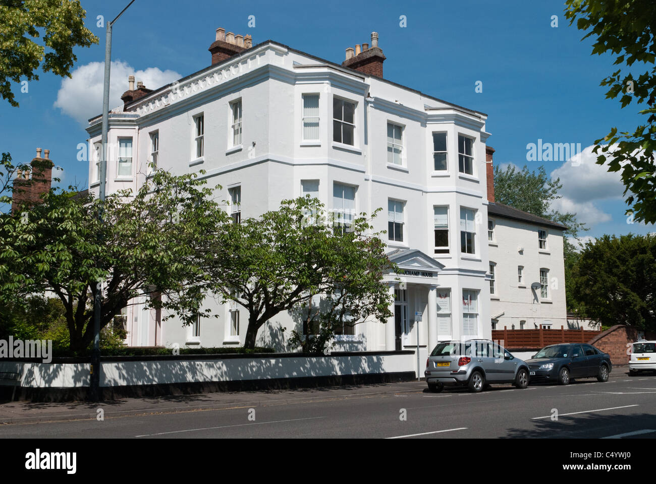 Large regency building on Kenilworth Road in Leamington Spa