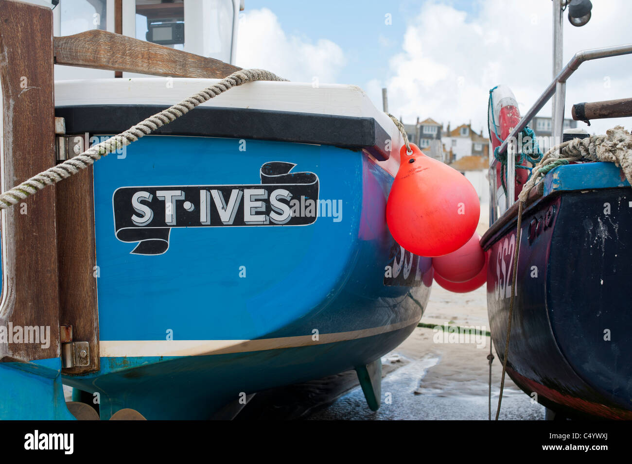 St ives fishing boat hi-res stock photography and images - Alamy