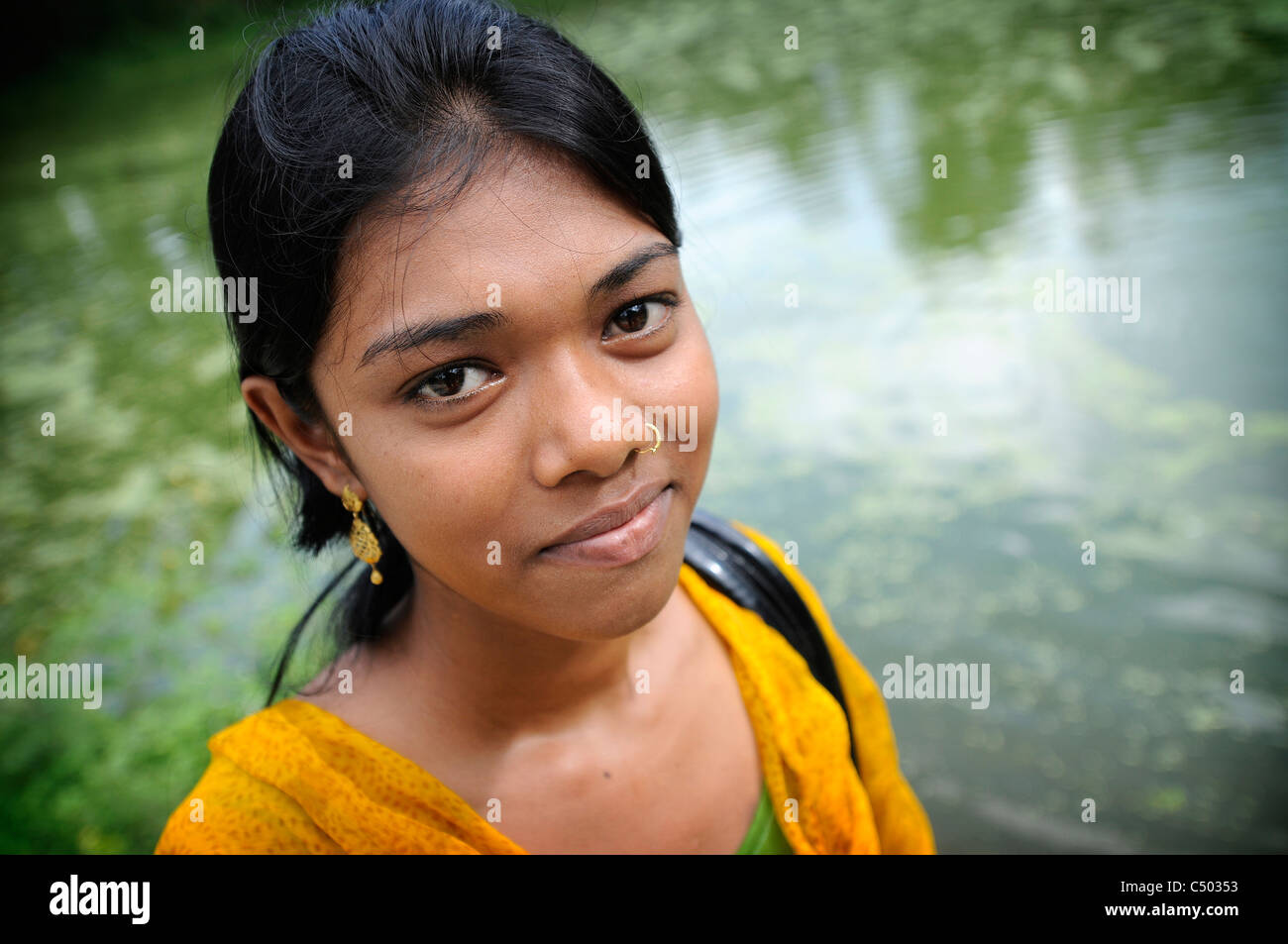 Bengali girl hi-res stock photography and images - Alamy