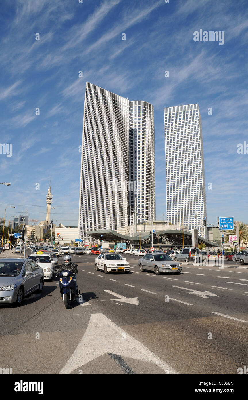 Azrieli towers tel aviv hi-res stock photography and images - Alamy