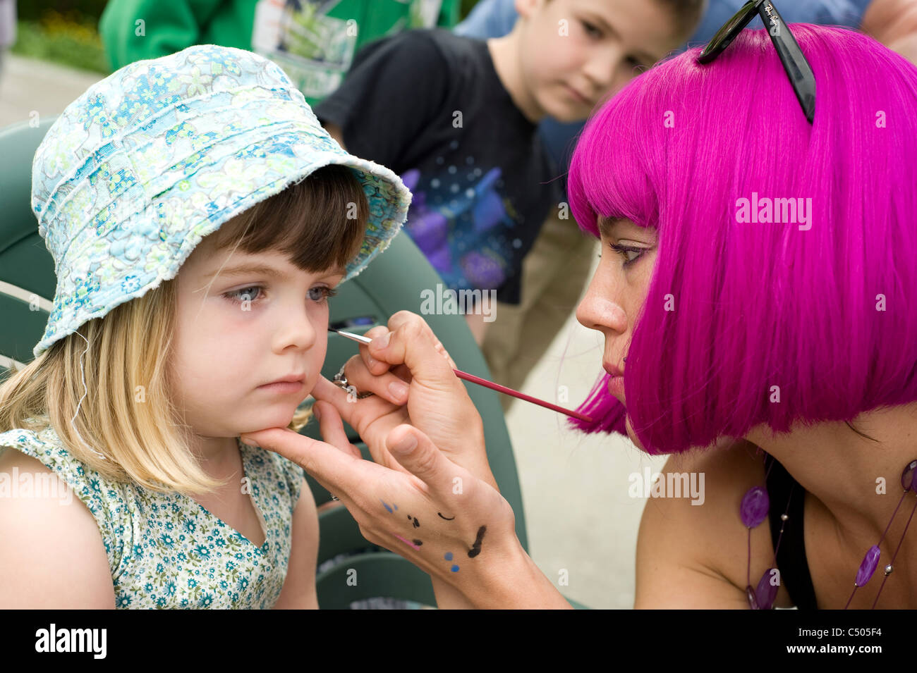 Hut with face hires stock photography and images Alamy