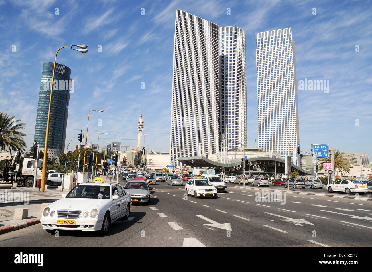 Tel aviv azrieli towers hi-res stock photography and images - Alamy