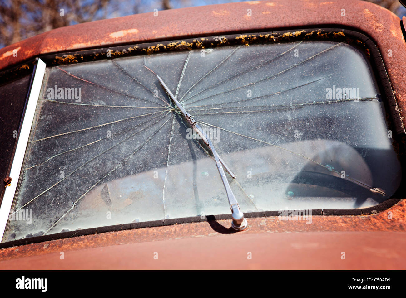 Windshield wiper antique hi-res stock photography and images - Alamy