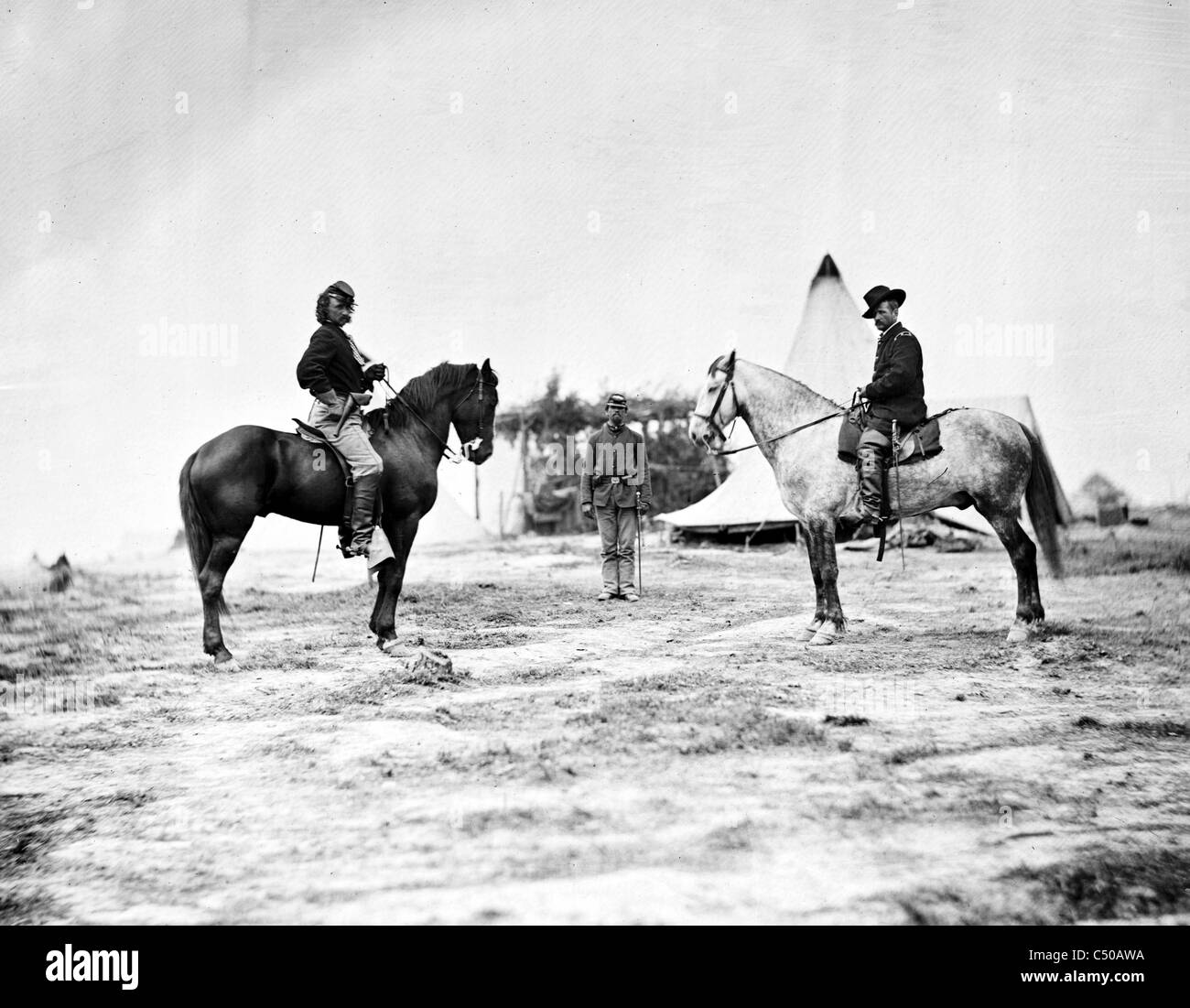 General Custer, George Armstrong Custer and General Alfred Pleasonton on horseback] Stock Photo