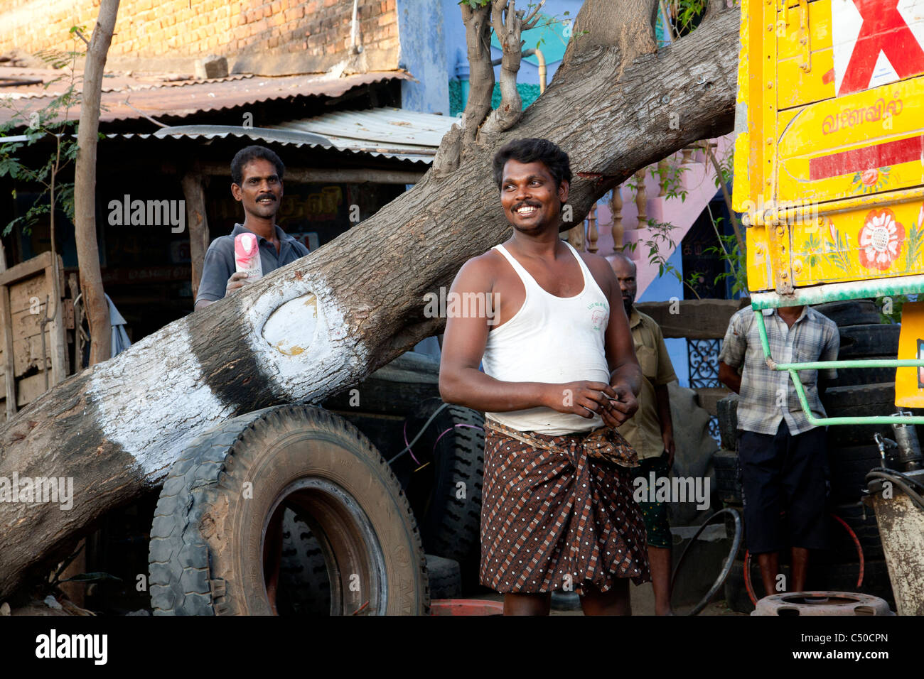 Tamil nadu indian people hi-res stock photography and images - Alamy