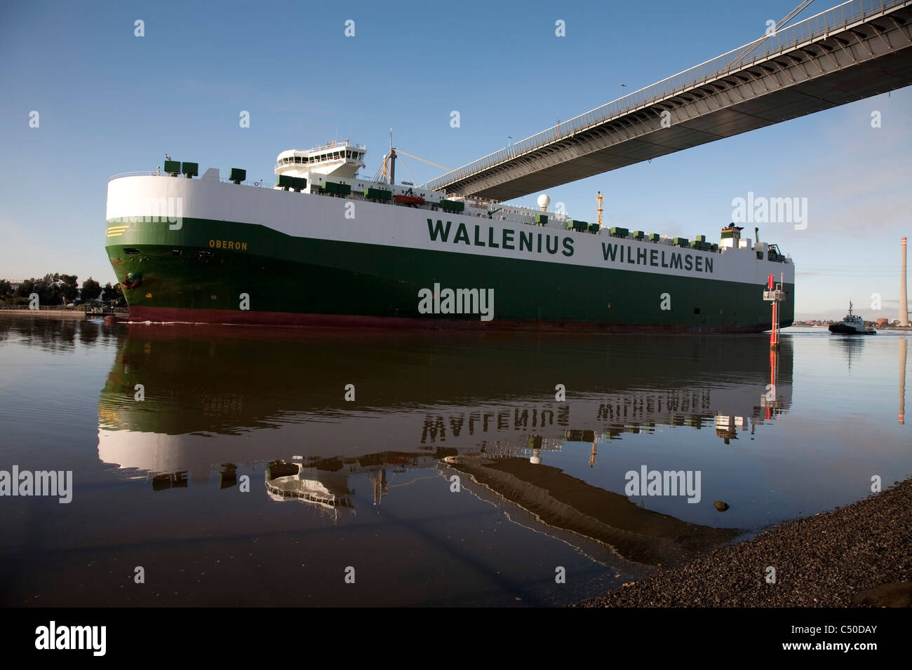 Obern Swedish Car Carrier arriving under the Westgate Bridge Melbourne Australia Stock Photo