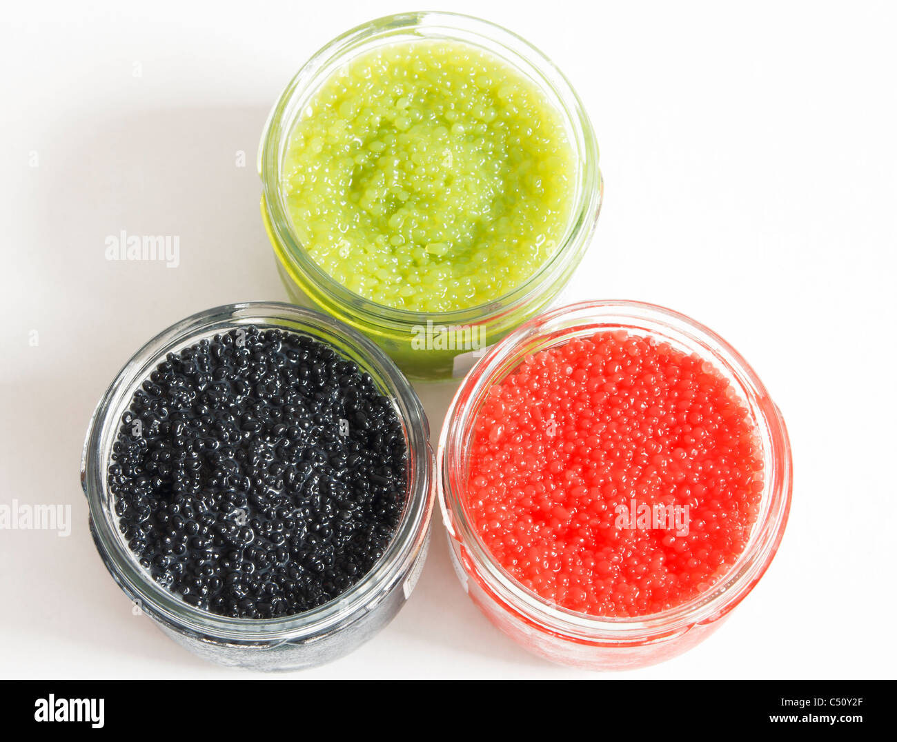 Рыбья икра зеленого цвета. Почему икра зеленого цвета. Икра зеленая крупная. Почему икра зеленого цвета. Рыба с зеленой икрой.