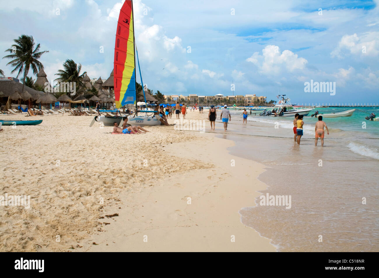 Menschen am Strand von Playa del Carmen, Yukatan, Mexiko, people at the sandy beach, Playa del Carmen, Yucatan, Mexico Stock Photo