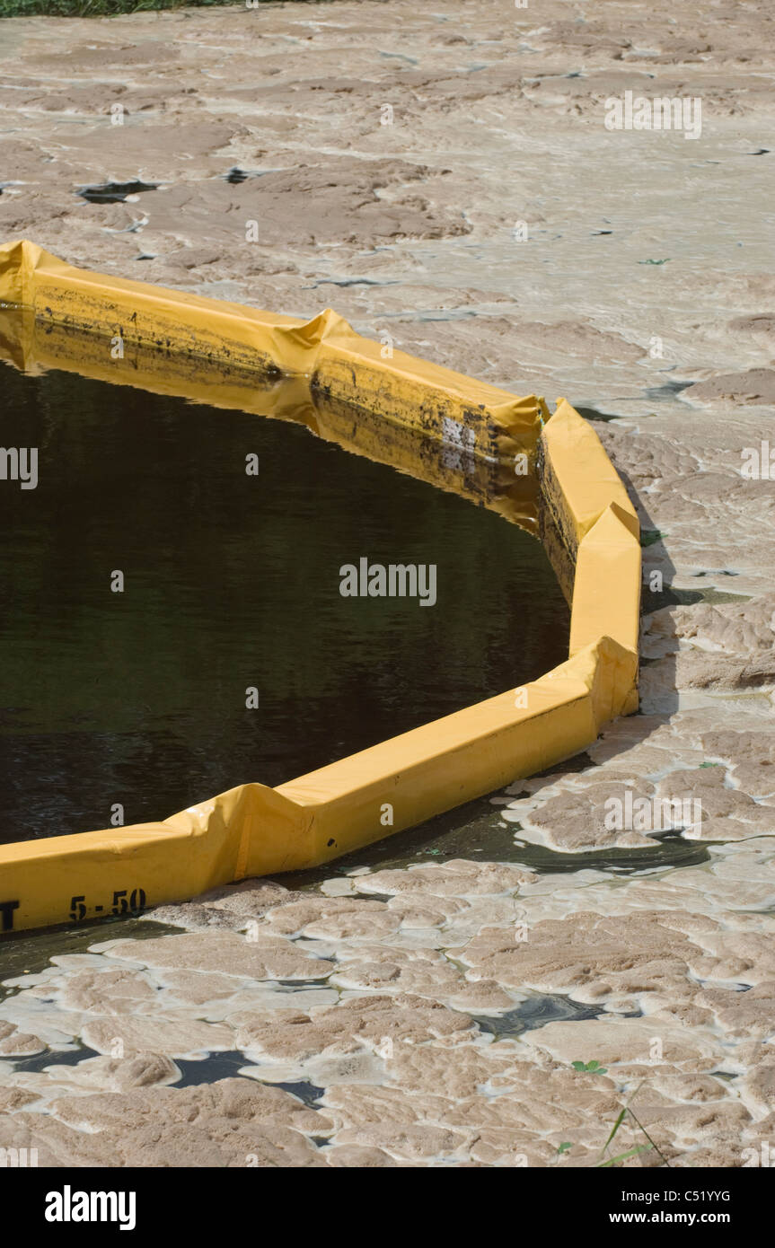 turbidity fence on waterway Stock Photo Alamy