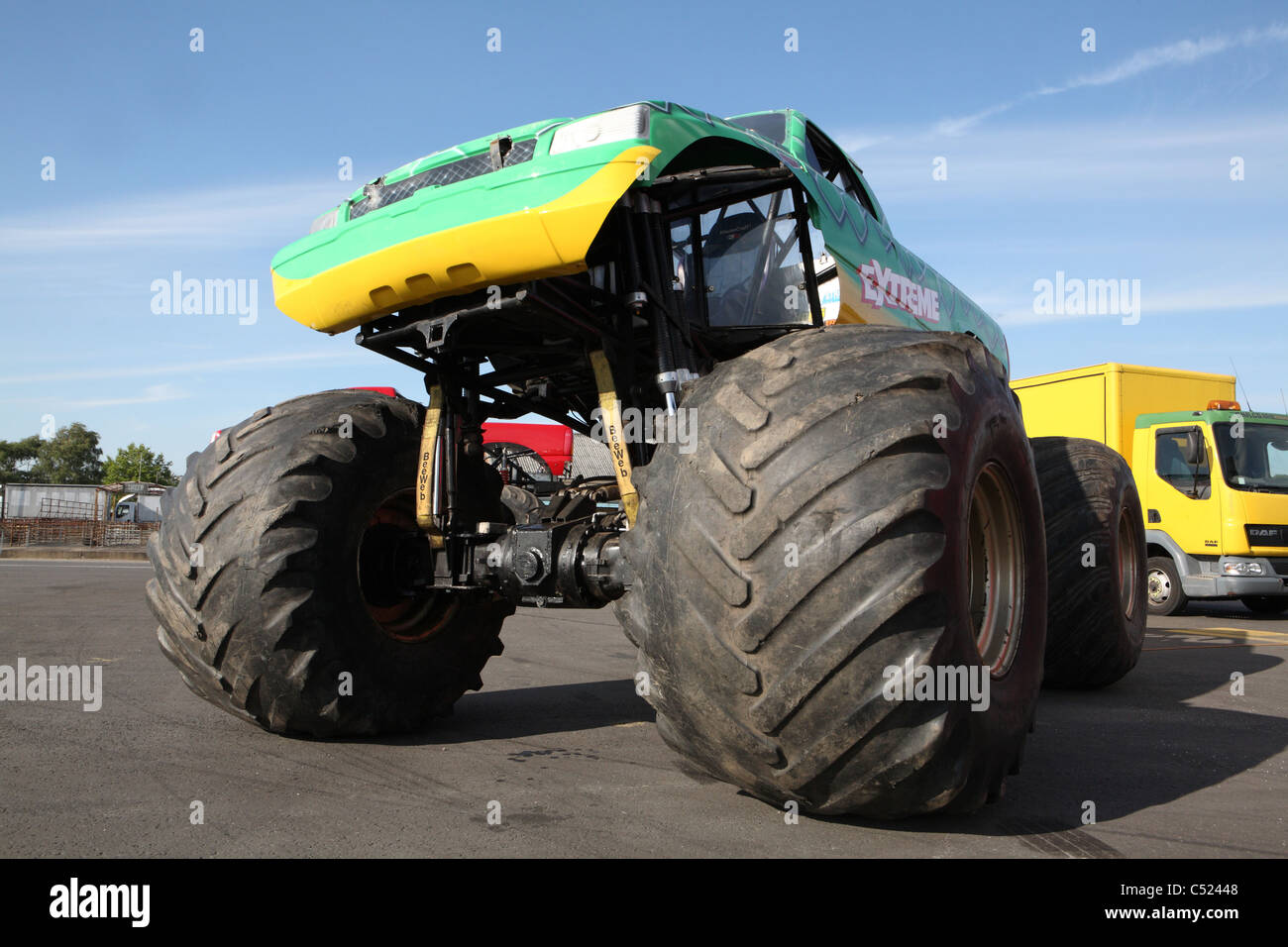 Bigfoot truck hi-res stock photography and images - Alamy