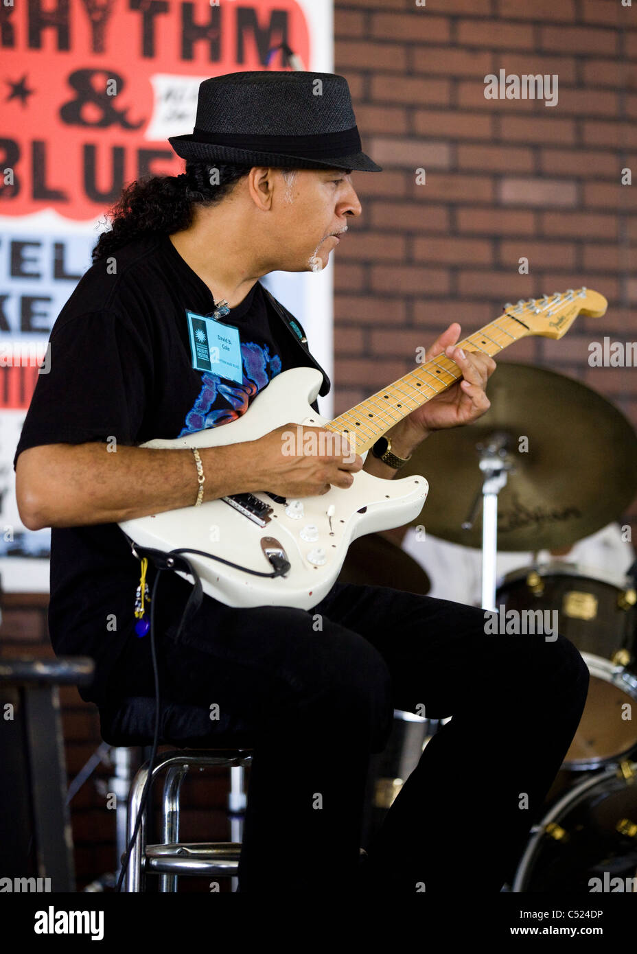 African American Rhythm and Blues guitar player Stock Photo