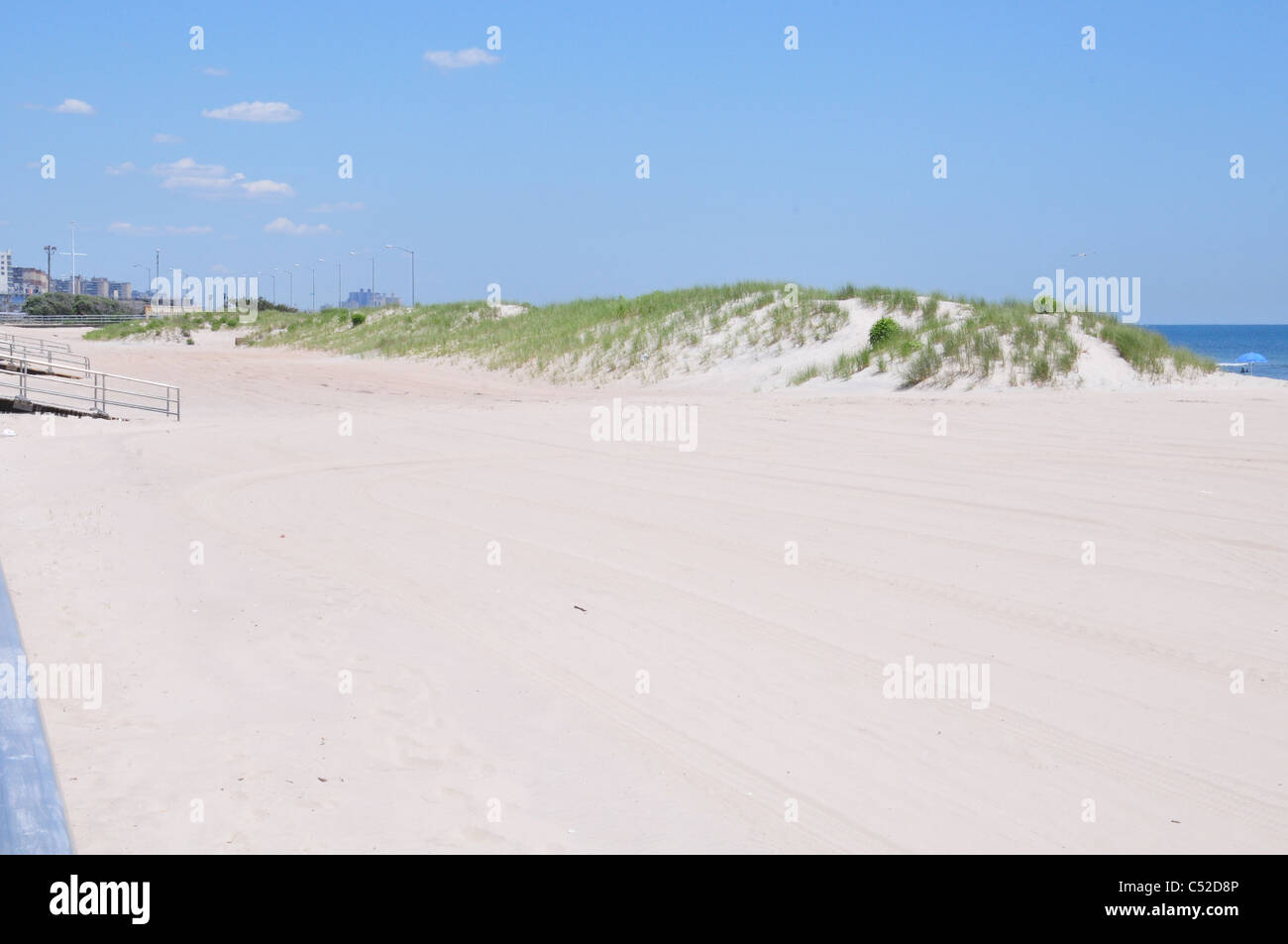Rockaway Beach New York Stock Photo - Alamy