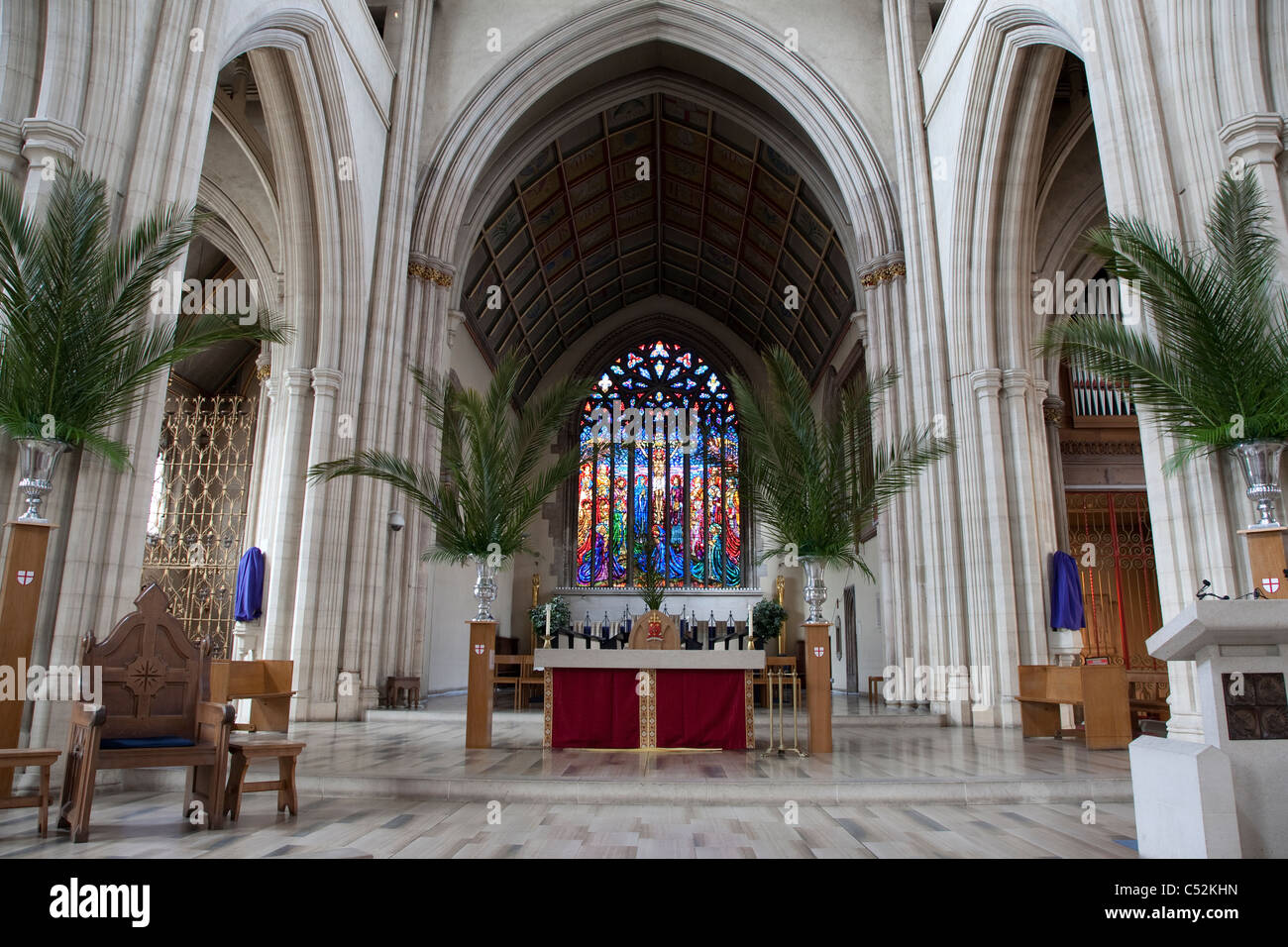 Altar of St George's Roman Catholic Cathedral Church in Camberwell, London, England, UK Stock Photo