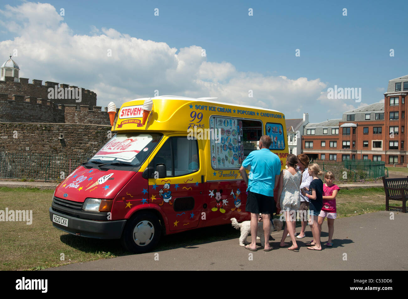 Ice cream Van seller deal beach Kent england UK Stock Photo - Alamy