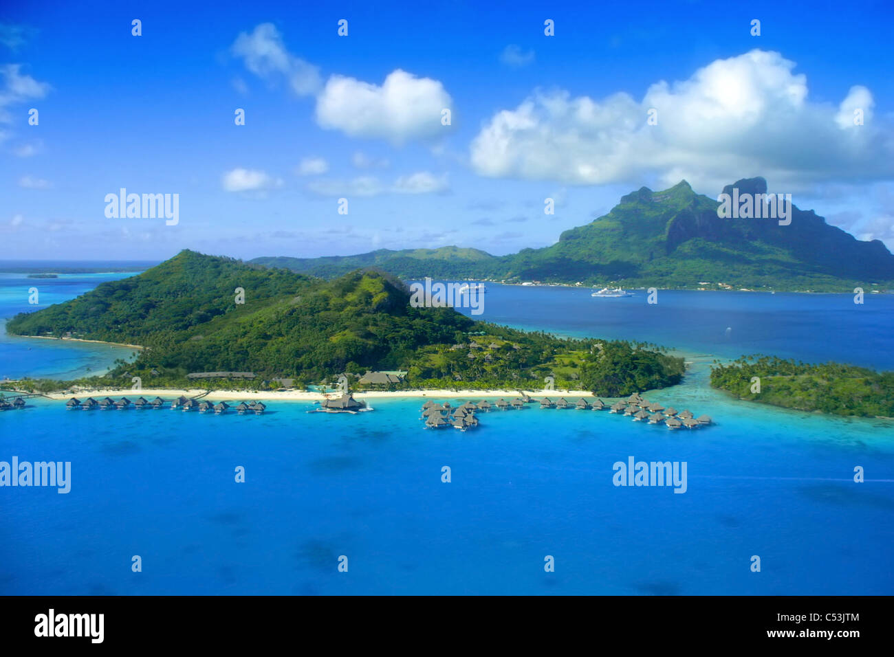Aerial coral reef bora bora hi-res stock photography and images - Alamy